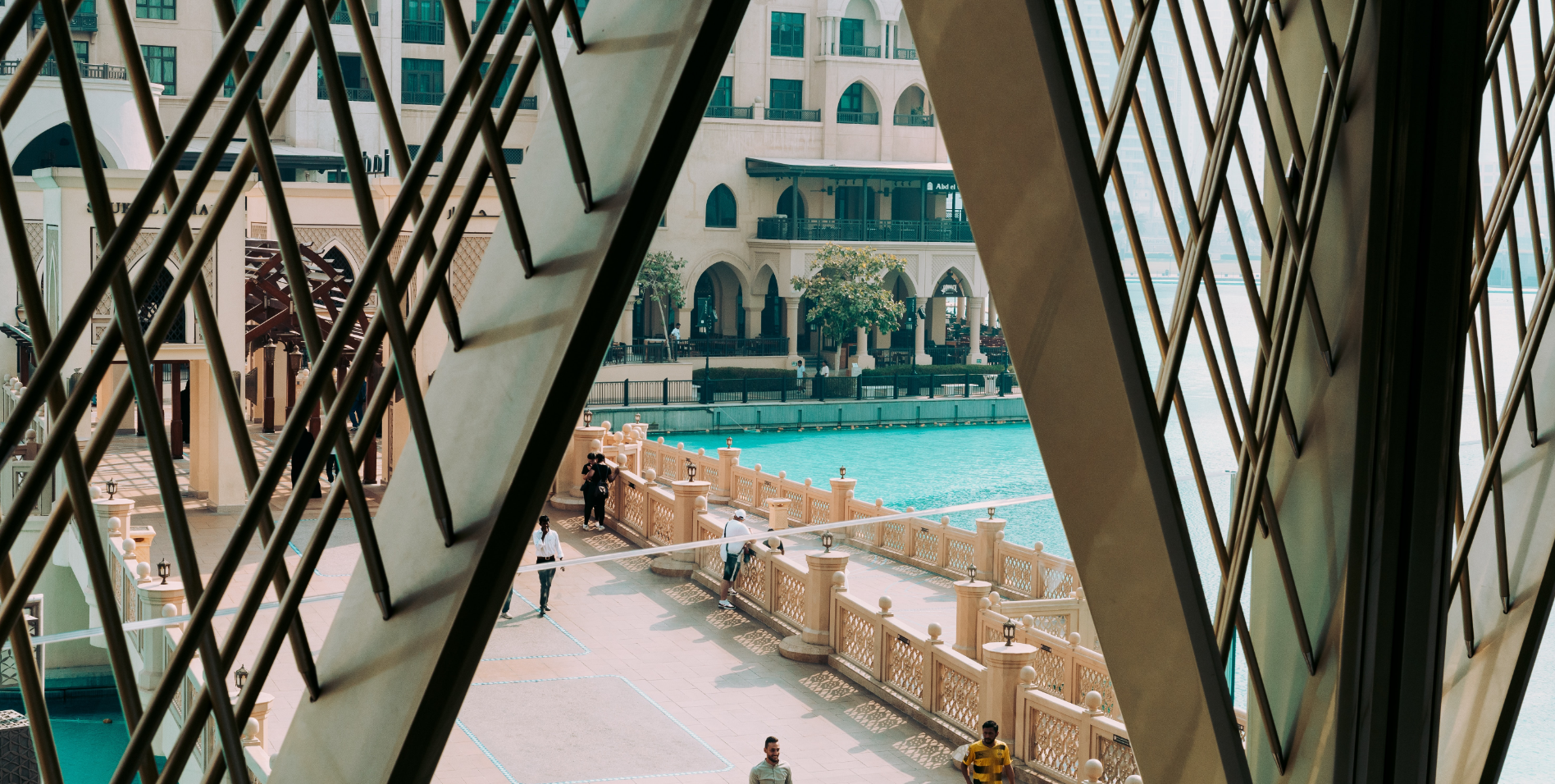 External view of Dubai mall with pool
